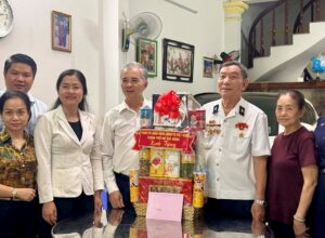 Đoàn đại biểu tham gia