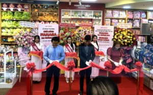 Thông tin về hai nhà sách mới